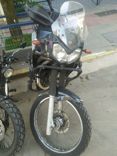 Imagem 1 de 3 de Yamaha 250 Cc