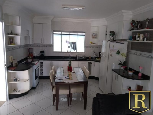 Imagem 7 de 15 de Casa Para Venda Em Guarapuava, Santana, 3 Dormitórios, 1 Suíte, 1 Banheiro - Cs-0083_2-1025724