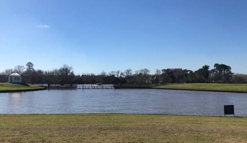 Imagen 2 de 7 de Albanueva | Exclusivo Y Unico - El Mejor Lote Al Rio En Venta!