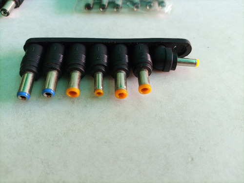 Imagen 5 de 10 de Puntas De Adaptadores De Corriente De Laptop