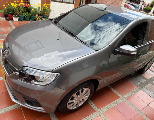 Renault Sandero 1.6 Authentique