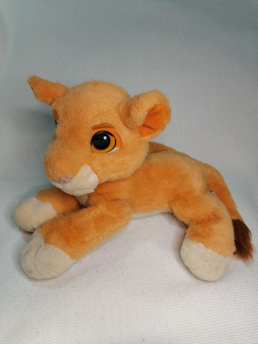 Peluche Original Simba El Rey León Disney Ronrronea 20x30cm.