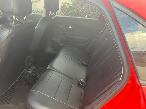 Volkswagen Vento 1.6 Confortline At