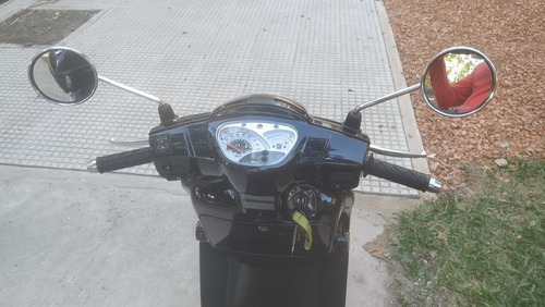 Scooter Kymco Like 200. (2018. Km 7272)