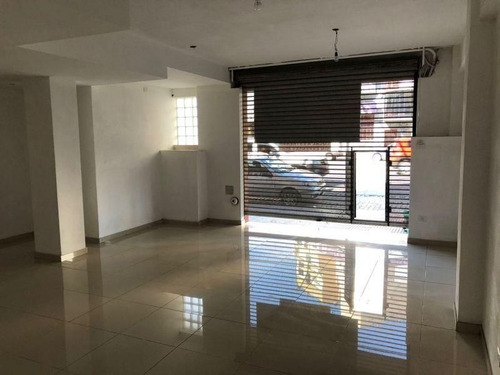 Local En Venta En Villa Luro