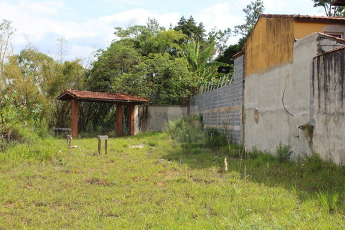 Lindo Terreno Com 7835m2 E 80% De Aproveitamento - Ch0003