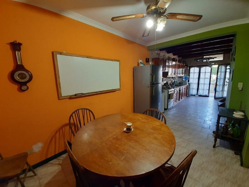 Imagen 9 de 14 de Chalet En Venta En Ituzaingo Norte