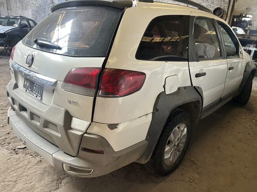 Fiat Palio Wekend Adventure 1.8 16v Chocado No Volcado Funci