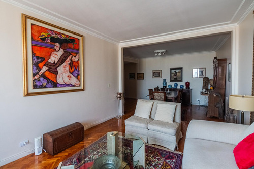Departamento En Venta En Recoleta En Posadas 1190