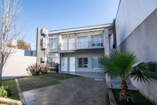 Imagen 5 de 16 de Ph Duplex Venta Castelar Norte