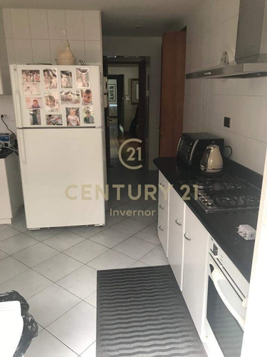 Acogedora Casa En El Huinganal