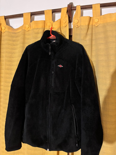 Campera De Peluchito Piel Alpine Skate No Rusty No Billabong (Usado)