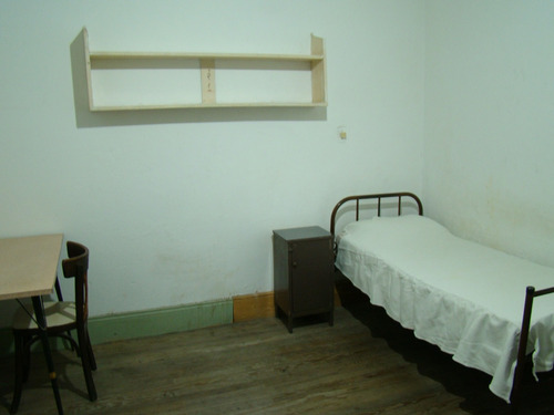 Alquilo Habitación Para Varón Joven.