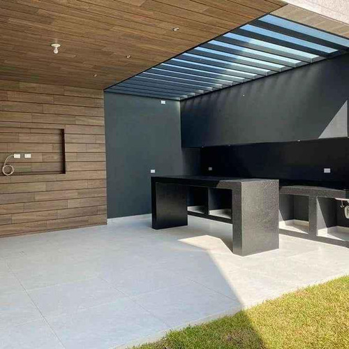 Estrena Residencia En Privada En El Uro Zona Carretera Nacional, C/ Jardín, Terraza Exterior Techada C/ Asador Balcón C/ Vistas A Las Montañas, Fracc C/ Alberca, Áreas Verdes Y Cancha De Fútbol