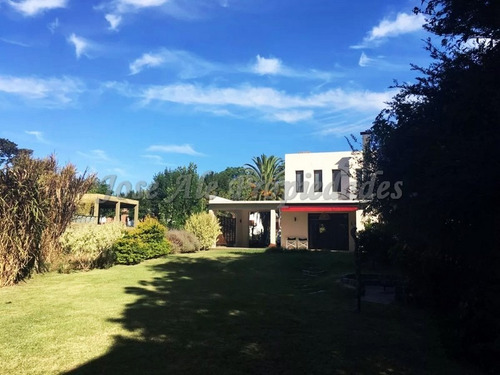 Imagen 12 de 12 de En Venta Casa De Tres Dormitorios Colonia Del Sacramento
