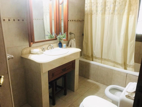Imagen 7 de 14 de Casa - Barrio Parque Leloir