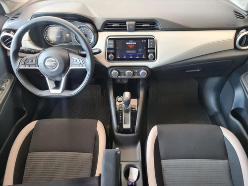 Nissan Versa VERSA Advance 1.6 16V Flex Aut.