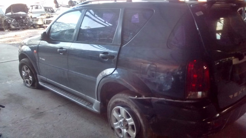 Sucata Ssangyong Rexton Rx 290 4x4 2.9 Tb-ic Aut Bartolomeu