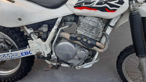 Imagen 3 de 8 de Honda Xr600r