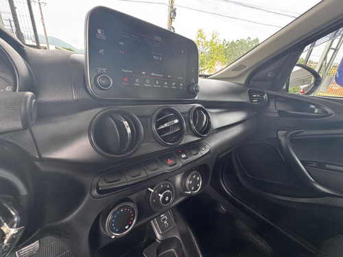 Fiat Cronos 1.3 8V Flex