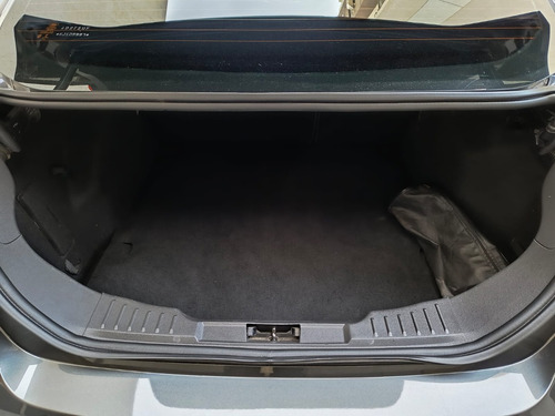 Ford Focus III 2.0 Sedan Titanium At6