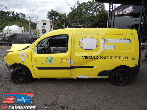 Sucata Renault Kangoo 2023 100% Elétrica Para Venda De Peças