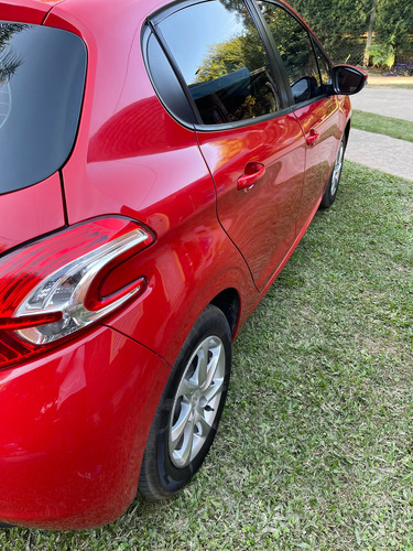 Peugeot 208 1.5 Allure Touchscreen