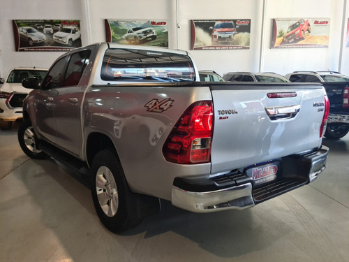Toyota Hilux 2.8 SRV 4X4 CD 16V DIESEL 4P AUTOMÁTICO