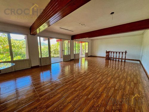 Local En Renta En Plaza Buena Vista Campestre Zona Briones Coatepec Ver.