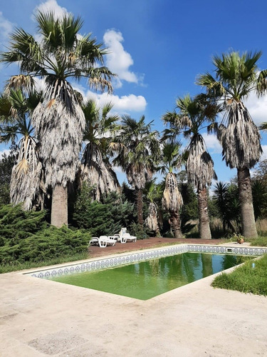 Imagen 9 de 18 de Excelente Casa Quinta Sobre Lote De 6615 Mts2