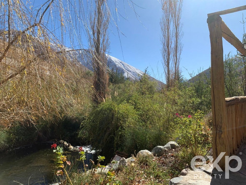 Parcela En Venta Con Rio, 4 Cabañas! Alcohuaz Valle Elqui
