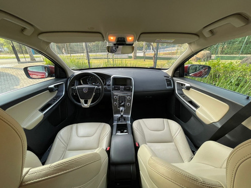 Volvo XC60 2.0 T5 Momentum Drive-e 5p