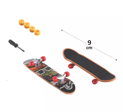 Kit Dois Mini Skates Dedo Adesivos Com Lindos Desenhos C/nfe