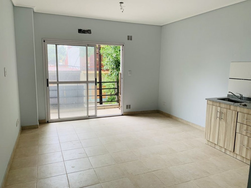 Imagen 3 de 5 de Departamento Monoambiente En Banfield