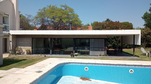 Gran Propiedad. Lomas De La Carolina