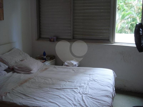 Imagem 13 de 15 de Apartamento A Poucos Metros Do Clube Pinheiros, 400mts Com Terraço.. - Reo98643