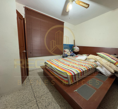 Ecv-1625 Zona Oeste Casa Urbanización San Rafael
