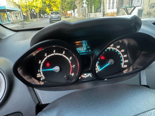 Ford Fiesta Kinetic Design 1.6 Se Plus 120cv