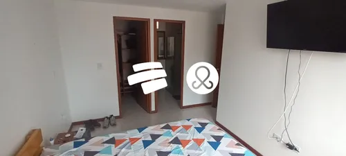 Apartamento En Venta En Laureles, Primer Parque. Medellin