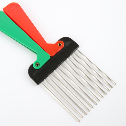 Puño Negro Afro Pick Peine Peinado B