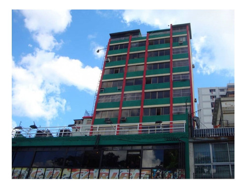 Se Vende Oficina En Santa Rosalia. Caracas