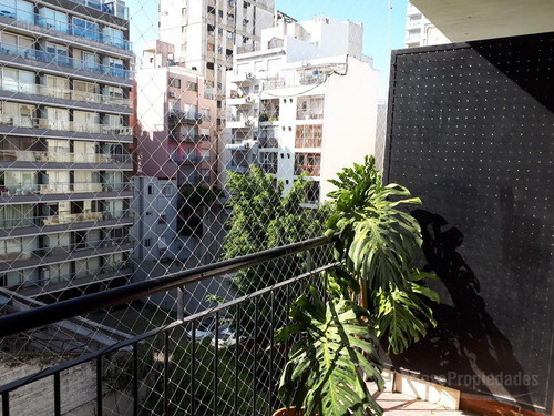Palermo, 2 Amplios Ambientes Contra Frente, Hermoso Balcón, Con Algun Mobiliario