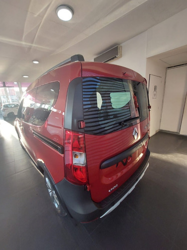 Imagen 5 de 18 de Renault Kangoo Stepway 1.6