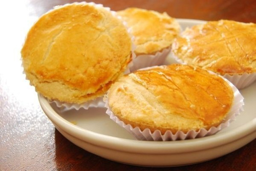 Imagem 2 de 5 de Doces E Salgados