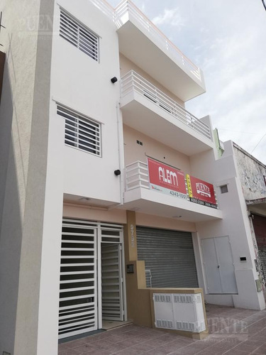 Imagen 2 de 12 de Departamento - Temperley
