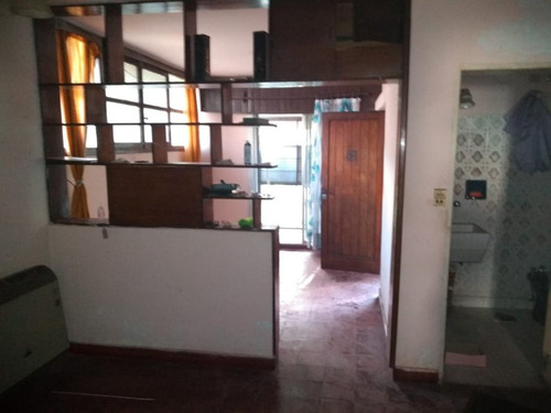 Departamento En Venta En Lanus Este