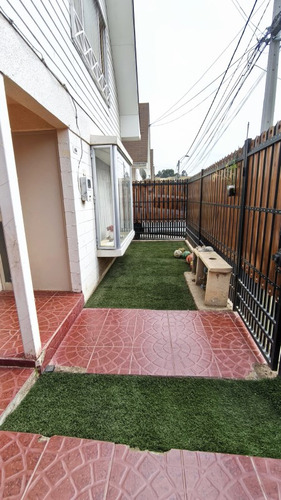 Casa Aislada 2d + Escritorio Condominio Los Maitenes 3
