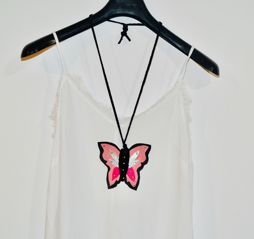 Collar Mariposa , Regalo, Joyeria En Cuero, Diseño Textil 