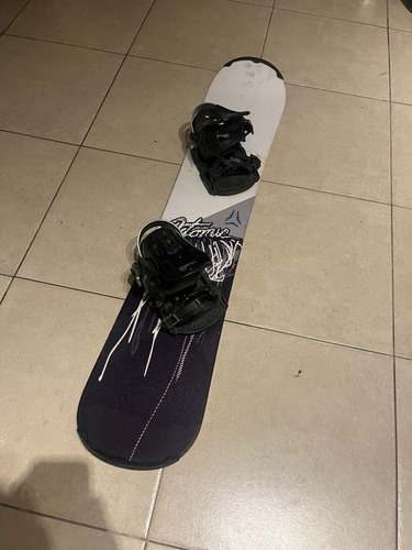 Tabla Snowboard Atomic Piq Wide White/black Blanco/negro 1.3 M (Usado)