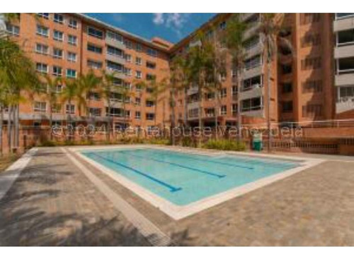 #24-23513  Impecable Apartamento En Lomas Del Sol 